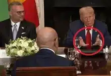 Photo de Une visite controversée à Washington : le président Mohamed Ould Cheikh El Ghazouani face aux enjeux diplomatiques et à la souveraineté nationale