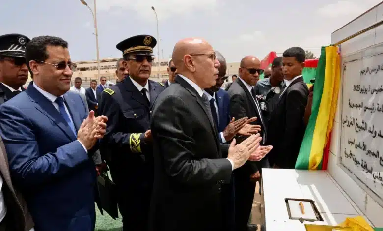 أشرف فخامة رئيس الجمهورية، السيد محمد ولد الشيخ الغزواني، صباح اليوم الخميس، 3 يوليو 2025، في مقاطعة لكصر بولاية نواكشوط الغربية، على تدشين ووضع حجر الأساس لعدد من المنشآت التنموية والتعليمية والإدارية