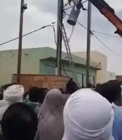 النعمة: إنقاذ متدرب في "صوملك" بعد أن علق بعمود كهرباء