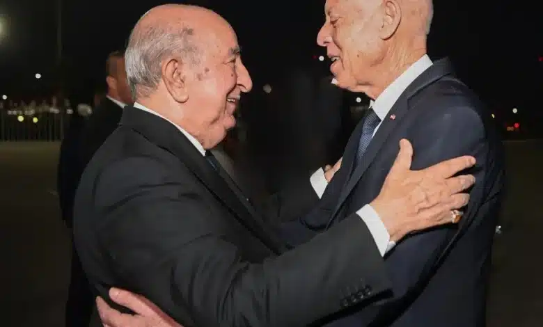 En marge de l’IATF 2025, Saïed et Tebboune s’engagent à renforcer la coopération tuniso-algérienne