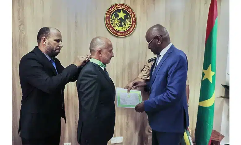 Décoration de l’ambassadeur de France à l’occasion de la fin de sa mission en Mauritanie