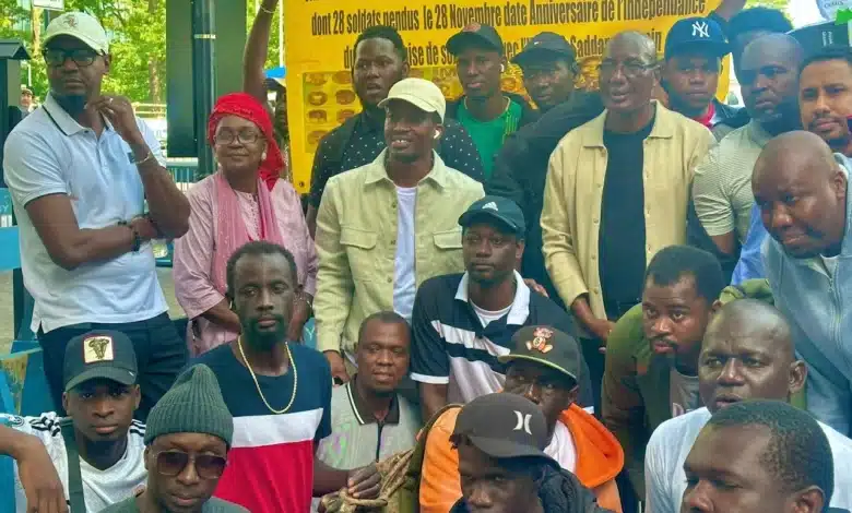 Membres de la Diaspora mauritanienne manifestant devant l’ONU pour dénoncer les violations des droits humains en Mauritanie, septembre 2025.