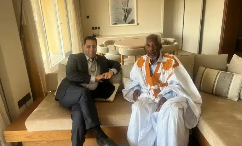 Le Premier ministre Moctar Ould Djay en compagnie de Messaoud Ould Boulkheir à Abu Dhabi