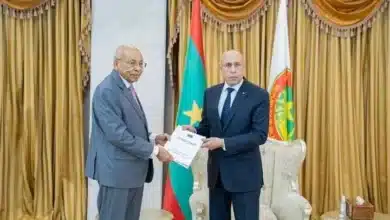 Photo de Dialogue national : Moussa Fall remet le rapport préparatoire au Président Ghazouani