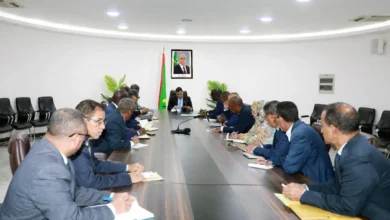 Photo de الوزير الأول المختار ولد اجاي يترأس اجتماعًا لتنفيذ توصيات محكمة الحسابات 2022-2023