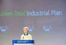 Photo de L’UE met fin à son différend avec Washington et mise sur les technologies vertes
