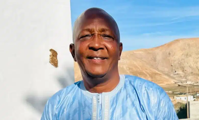 Khoulsy Diakhaté, dit « Bibi », est un Mauritanien établi aux Canaries depuis 2014. Militant associatif, il s’engage pour l’intégration, la cohésion sociale et la lutte contre les pratiques traditionnelles néfastes.