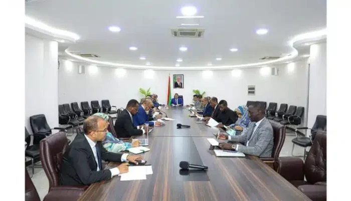 Le Premier ministre préside une réunion sur la numérisation du guichet unique de l’Agence de Promotion des Investissements 1 Réunion du Premier ministre sur la numérisation du guichet unique de l’Agence de Promotion des Investissements