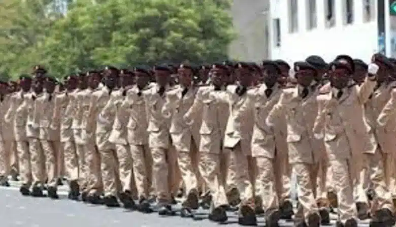 Prytanée militaire de Saint-Louis : une nouvelle génération d’enfants de troupe officiellement consacrée 1 Prytanée militaire de Saint-Louis : une nouvelle génération d’enfants de troupe officiellement consacrée