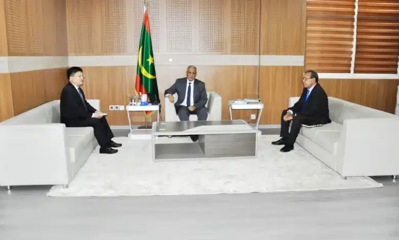 Le Président de l’Assemblée nationale reçoit l’Ambassadeur de la République populaire de Chine 2 Photo de Le Président de l’Assemblée nationale reçoit l’Ambassadeur de la République populaire de Chine