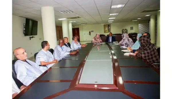 Révision des prix : le gouvernement engage un dialogue stratégique avec la Fédération du Commerce 1 Révision des prix : le gouvernement engage un dialogue stratégique avec la Fédération du Commerce