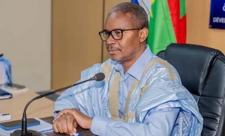 Communiqué de la Commission permanente du parti El Insaf 1 Communiqué de la Commission permanente du parti El Insaf