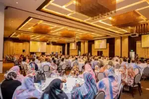 بيان صحفي 8 موف موريتل تكرّم عمالها في حفل كبير بنواكشوط