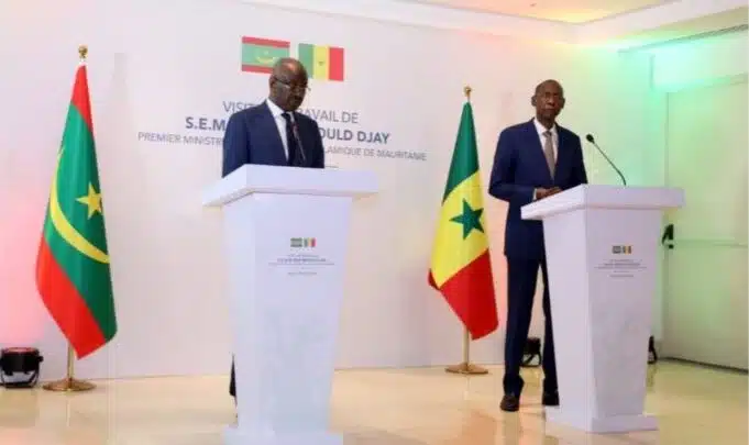 Visite de travail du Premier ministre mauritanien au Sénégal : Communiqué conjoint mettant en évidence un dialogue politique "de qualité" et une convergence de vues 1 Visite de travail du Premier ministre mauritanien au Sénégal