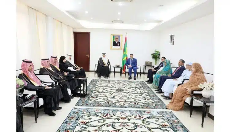 الوزير الأول يستقبل وفدا من مجلس الشورى السعودي 1 الوزير الأول يستقبل وفدا من مجلس الشورى السعودي