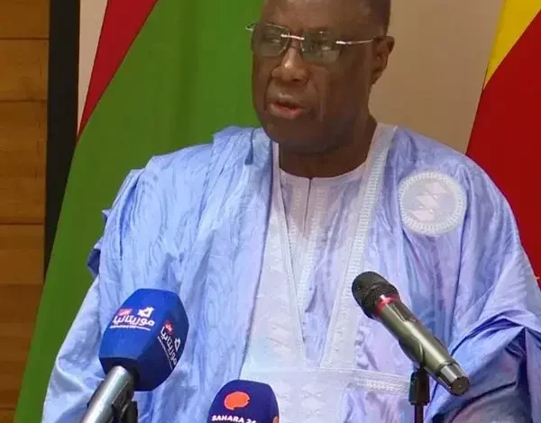 Le dialogue est une page blanche que nous écrivons ensemble 2 Photo de Le dialogue est une page blanche que nous écrivons ensemble