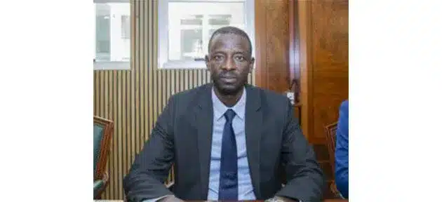 Le ministre des Mines et de l’Industrie regagne Nouakchott en provenance du Canada 1 Photo de Le ministre des Mines et de l’Industrie regagne Nouakchott en provenance du Canada