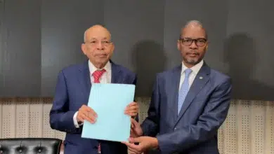 أحزاب الأغلبية الرئاسية تسلّم ردها على وثيقة الحوار الوطني للمنسق موسى فال 2 Photo de أحزاب الأغلبية الرئاسية تسلّم ردها على وثيقة الحوار الوطني للمنسق موسى فال