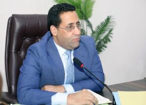 الوزير الأول المختار ولد اجاي يترأس اجتماع لجنة تموين السوق ومتابعة الأسعار 2 معالي الوزير الأول السيد المختار ولد اجاي خلال الاجتماع الدوري السادس للجنة تموين السوق.