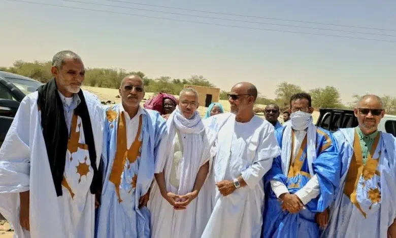 Le FCJ achève sa tournée à l’intérieur et appelle au compromis pour sauver le dialogue national 1 Mohamed Jemil Mansour et les cadres du Front pour la Citoyenneté et la Justice.