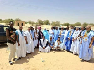 Le FCJ achève sa tournée à l’intérieur et appelle au compromis pour sauver le dialogue national 3 FCJ lors de la tournée à Magtaa Lahjar, Mauritanie