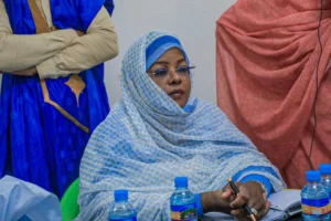 Mauritanie : El Insaf lance une grande campagne de sensibilisation à Toujounine 2 Mme Khadija Mint Sghair Ould M'bareck, Secrétaire Permanente chargée de la Souveraineté Énergétique et des Hydrocarbures