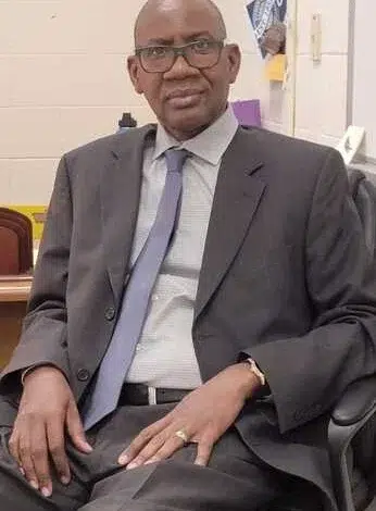 Majorité présidentielle en Mauritanie : Quand le soutien devient opposition | Mamadou Moustapha Bâ 4 Photo de Majorité présidentielle en Mauritanie : Quand le soutien devient opposition | Mamadou Moustapha Bâ