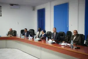 COMMUNIQUÉ DE PRESSE : La SNIM maintient sa trajectoire opérationnelle malgré un contexte difficile 3 Le Conseil d’administration de la SNIM réuni en session ordinaire le 28 avril 2026 pour valider le rapport de gestion 2025.