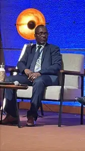 Semaine Africaine à l'UNESCO : Le Dr Ousmane Sao honore la Mauritanie 4 Gros plan du Dr Ousmane Sao, expert mauritanien, durant son allocution à l'UNESCO.
