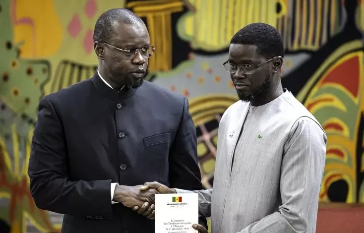 Senegal : Premier ministre Sonko limogé et remplacé par un banquier 2 Photo de Senegal : Premier ministre Sonko limogé et remplacé par un banquier