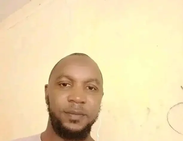 Dix ans d'attente : la famille d'Amara Camara implore Mamadi Doumbouya 1 Portrait d'Amara Camara, citoyen guinéen incarcéré en Mauritanie.