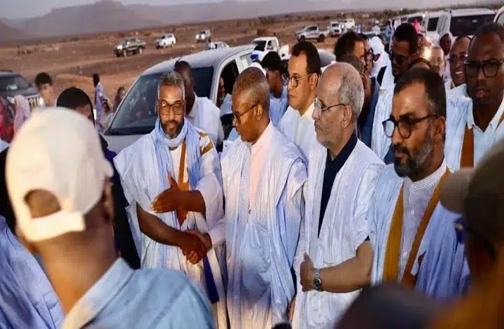 Le président du parti El Insaf arrive à Atar dans un accueil populaire massif 1 Photo de Le président du parti El Insaf arrive à Atar dans un accueil populaire massif
