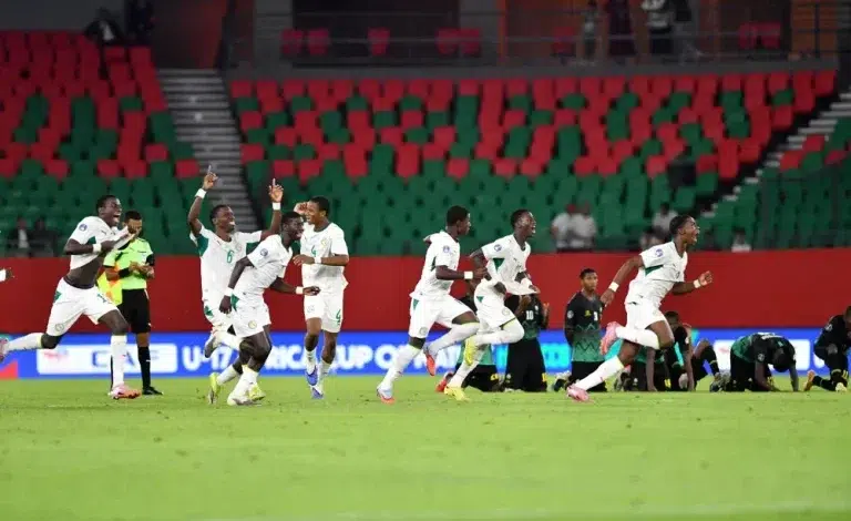 Le Sénégal vise la perfection en phase de groupes, la Gambie en embuscade lors du choc du groupe A à l'UFOA A U17 1 Le Sénégal vise la perfection en phase de groupes, la Gambie en embuscade lors du choc du groupe A à l'UFOA A U17