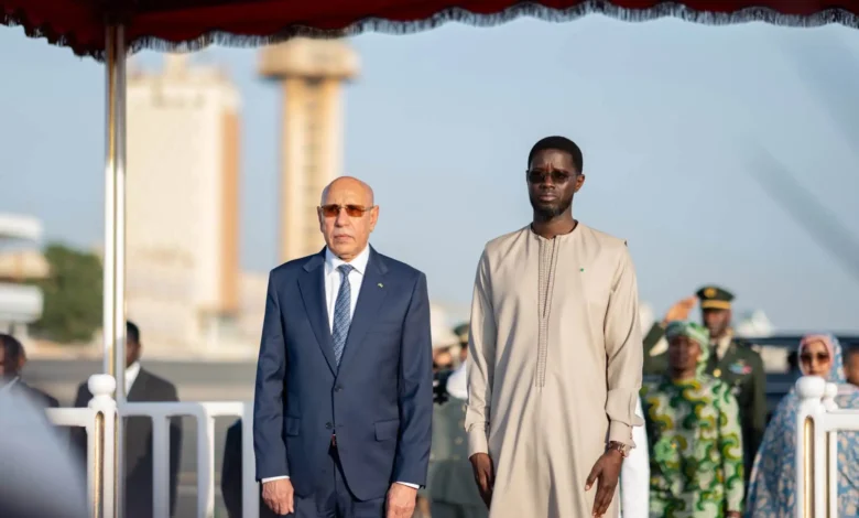 JOJ Dakar 2026 : Ghazouani au sommet du sport, la Mauritanie représentée par 3 athlètes 1 Le président mauritanien Mohamed Ould Cheikh El Ghazouani aux côtés du président sénégalais Bassirou Diomaye Faye à Dakar.