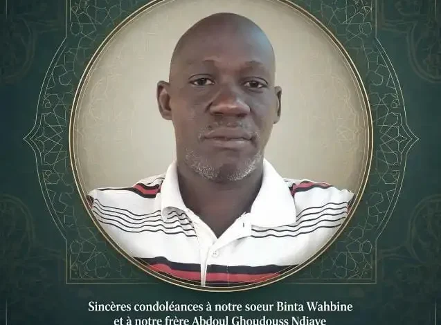Hommage à Mohamed El Hachimiyou Ndiaye : Un homme de craie et de cœur 1 Photo de Hommage à Mohamed El Hachimiyou Ndiaye : Un homme de craie et de cœur